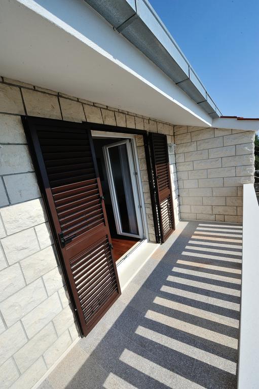 Apartments Villa White House Omiš Habitación foto