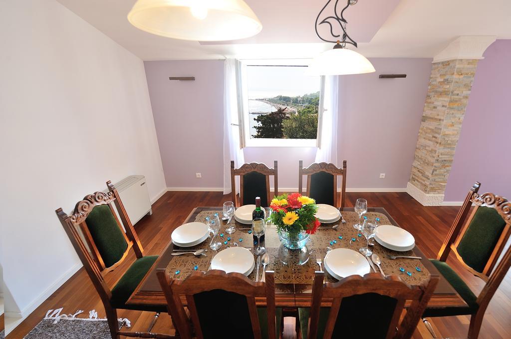 Apartments Villa White House Omiš Habitación foto